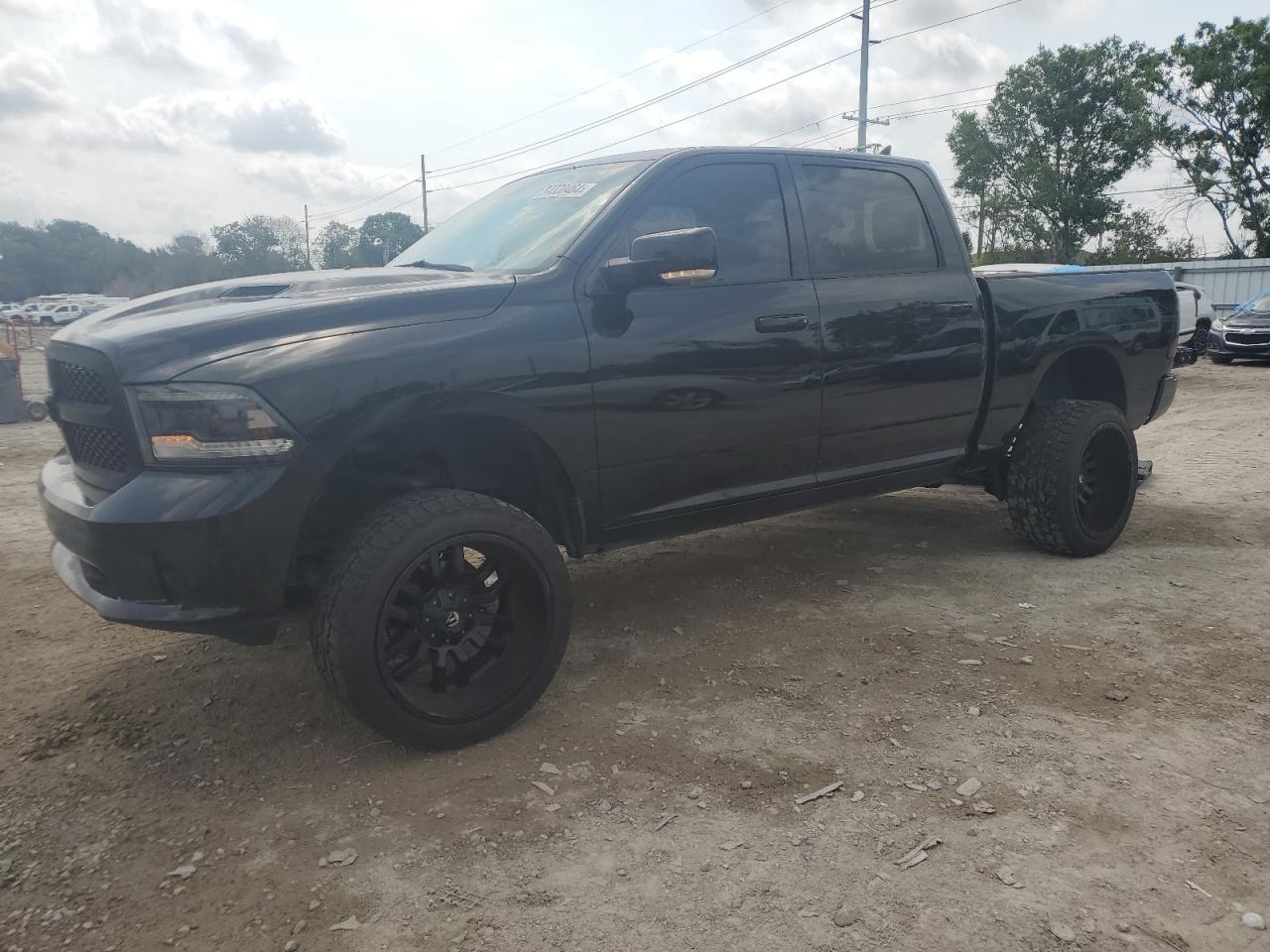 2014 RAM 1500 SPORT