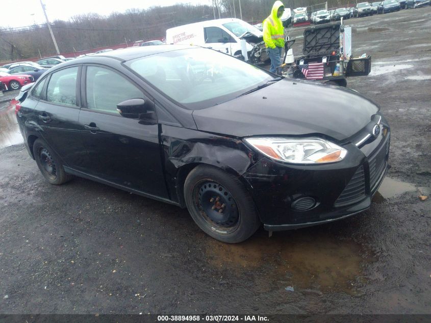 2013 FORD FOCUS SE