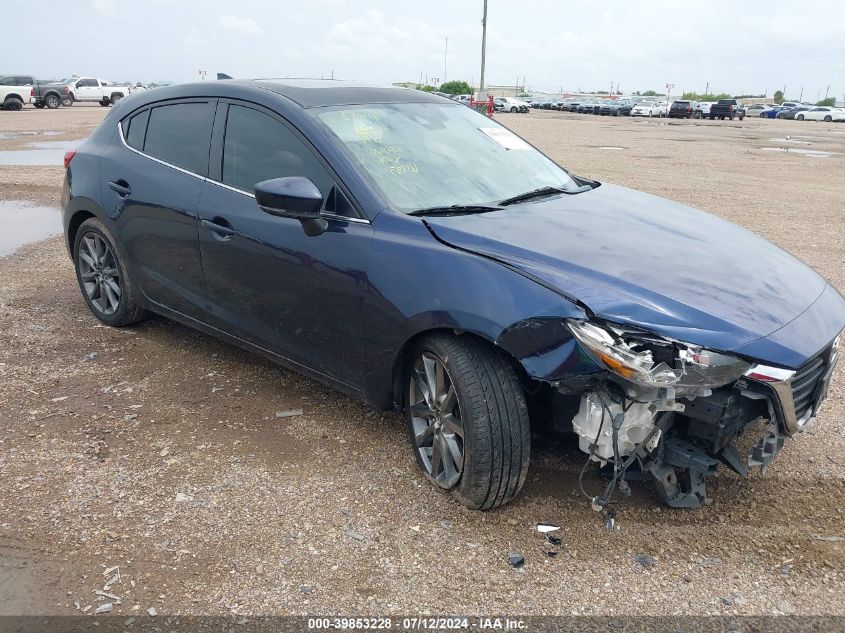 2018 MAZDA MAZDA3 TOURING