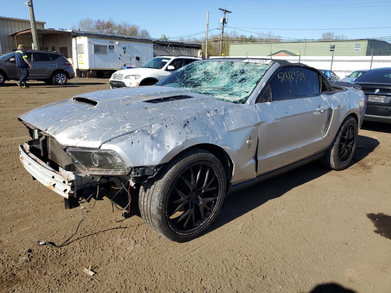 2010 FORD MUSTANG