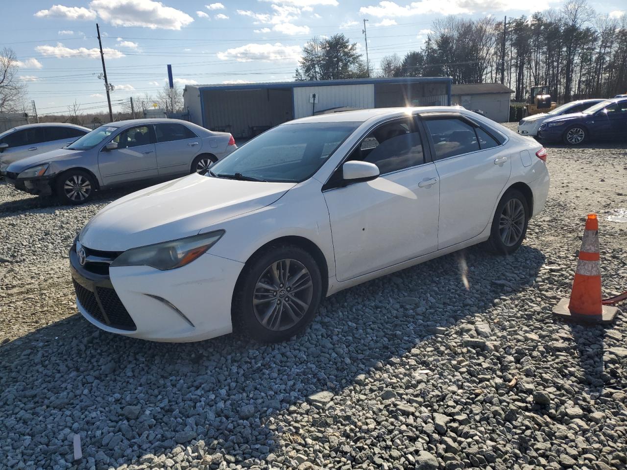 2015 TOYOTA CAMRY LE