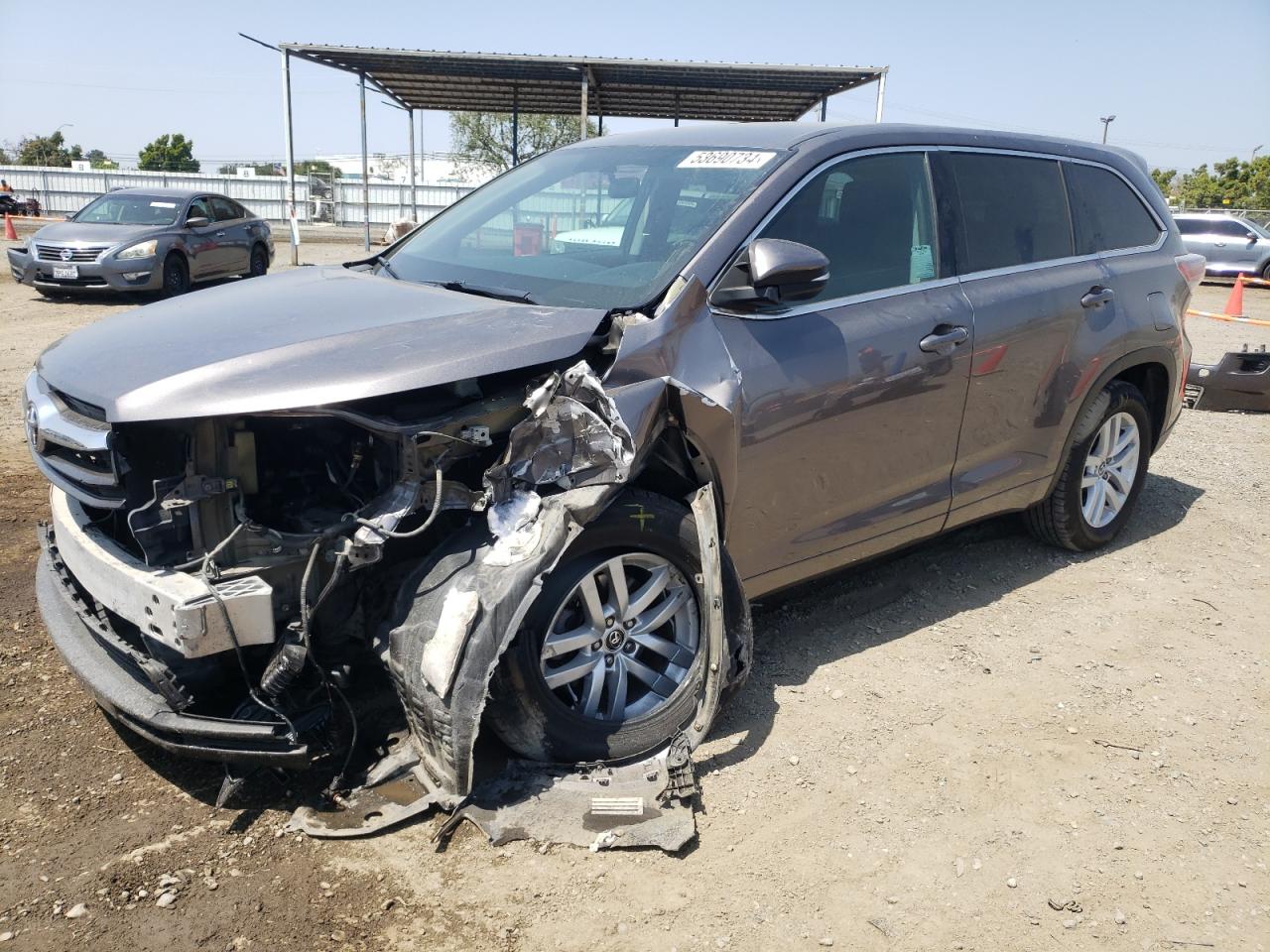 2016 TOYOTA HIGHLANDER LE