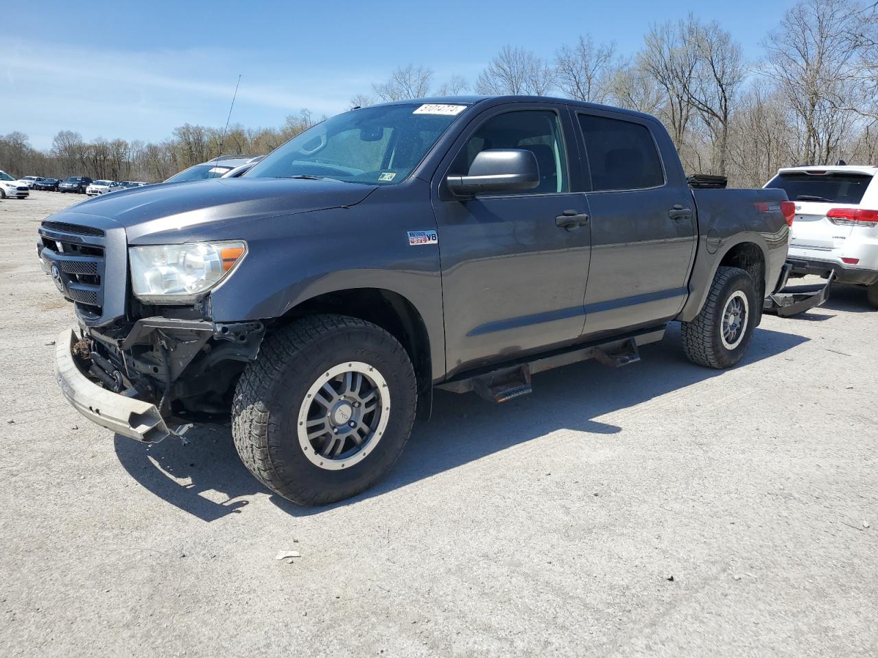 2013 TOYOTA TUNDRA CREWMAX SR5