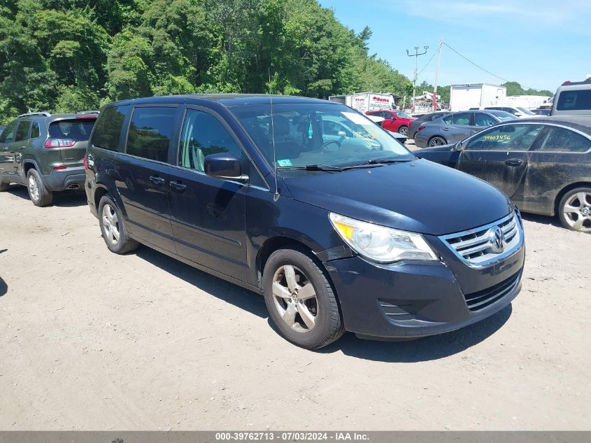 2010 VOLKSWAGEN ROUTAN SE