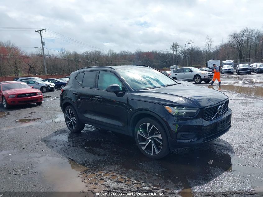 2021 VOLVO XC40 T5 R-DESIGN