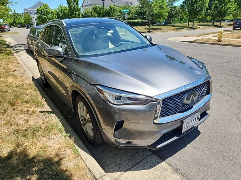 2021 INFINITI QX50 LUXE