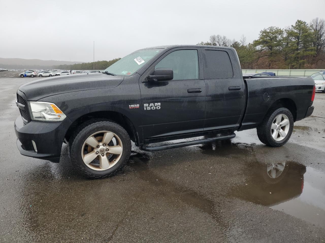 2015 RAM 1500 ST