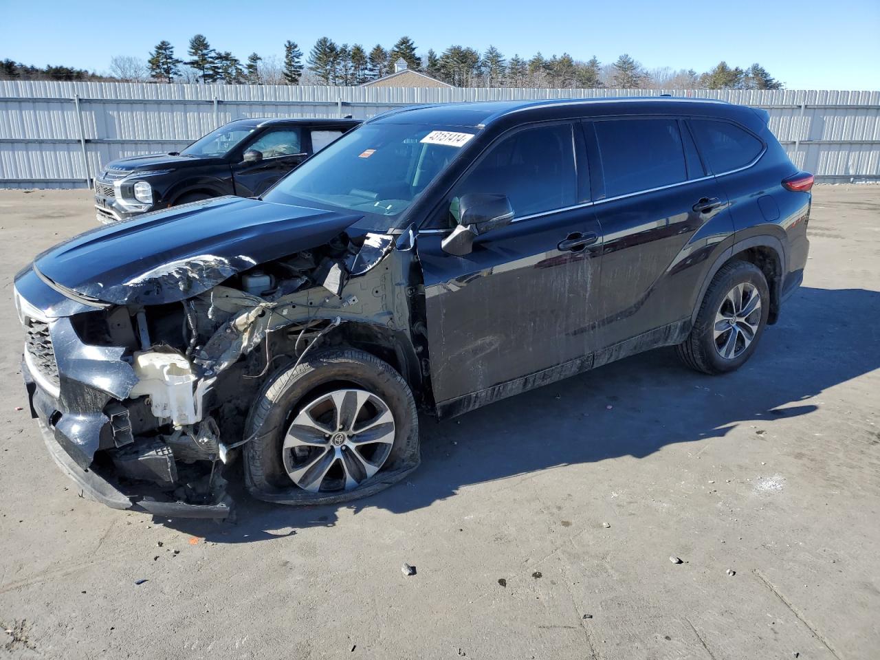 2020 TOYOTA HIGHLANDER XLE