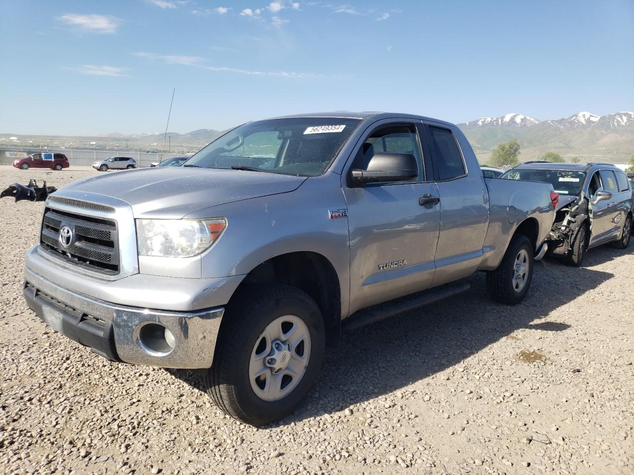 2013 TOYOTA TUNDRA DOUBLE CAB SR5