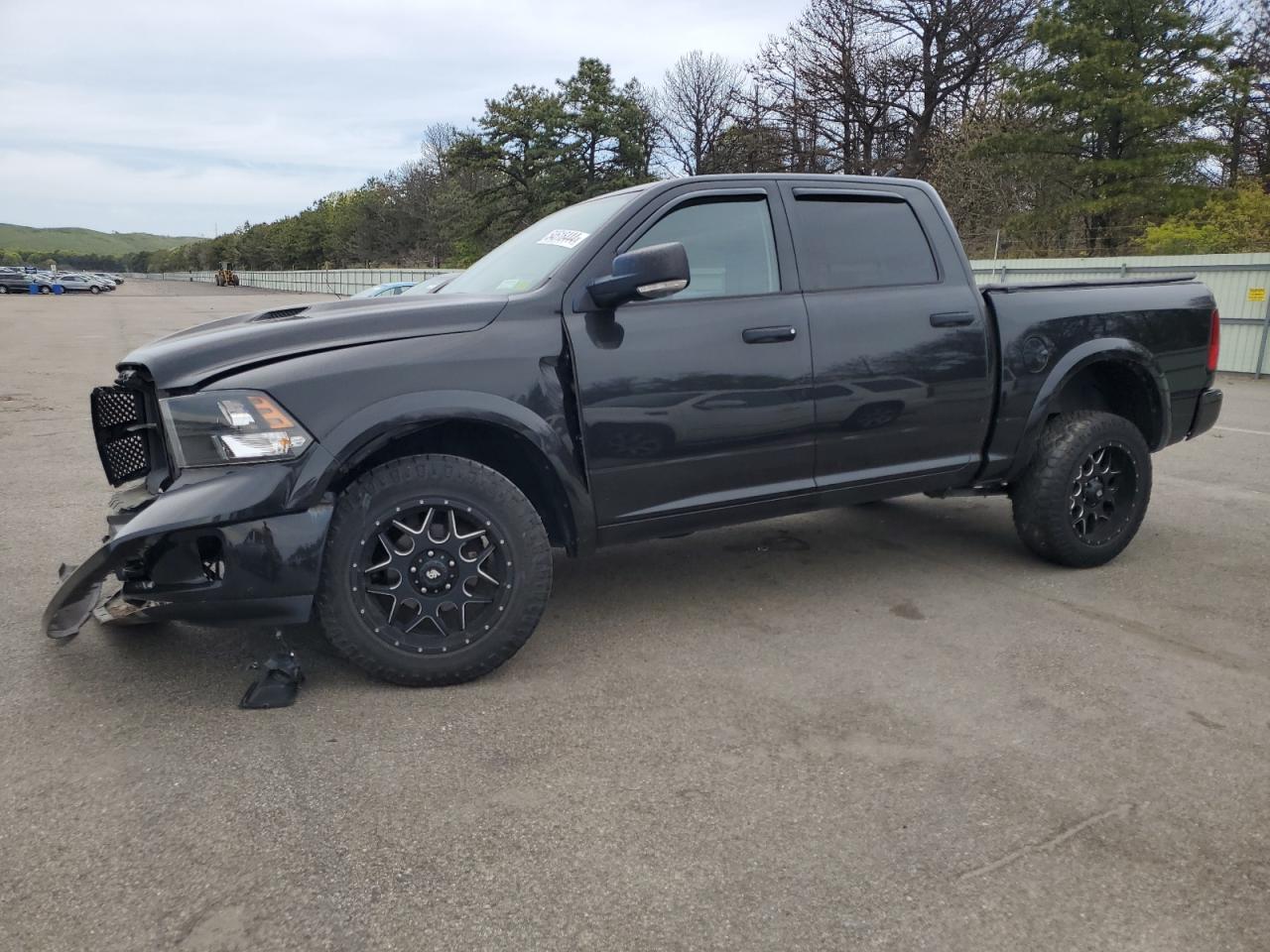 2015 RAM 1500 SLT