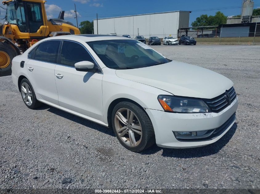 2013 VOLKSWAGEN PASSAT SE