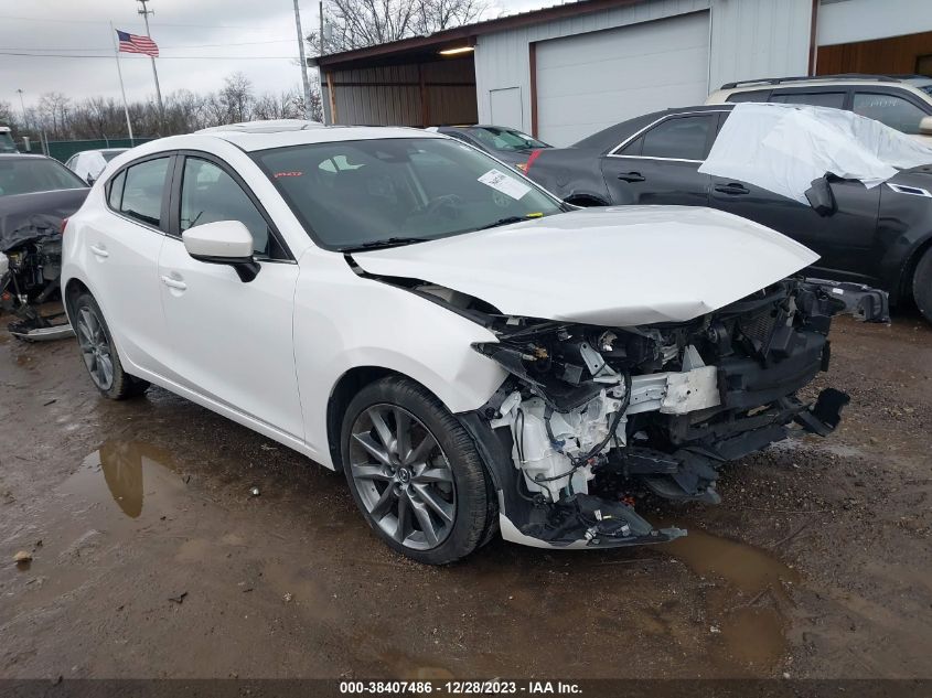 2018 MAZDA MAZDA3 TOURING