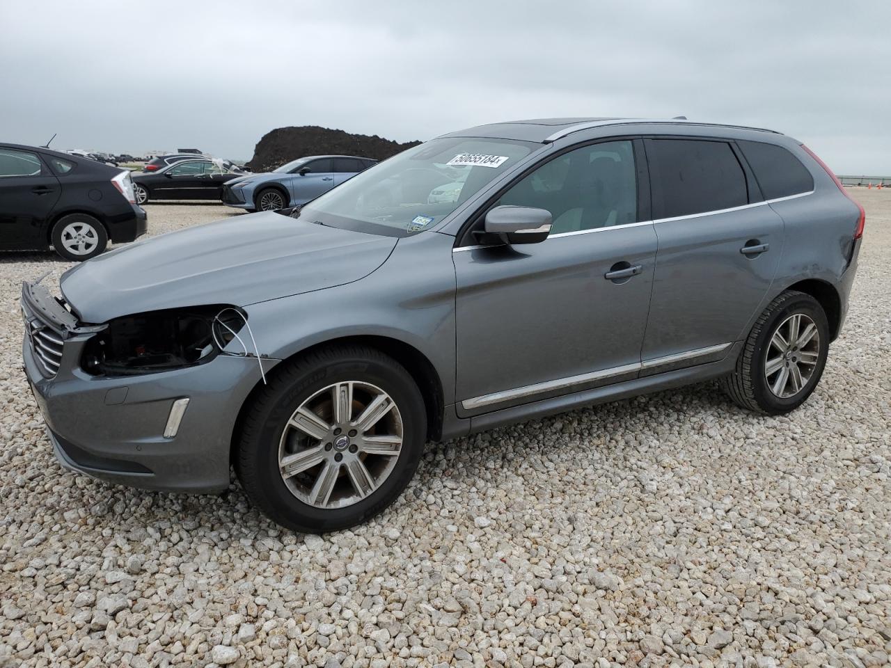 2016 VOLVO XC60 T6 PLATINUM