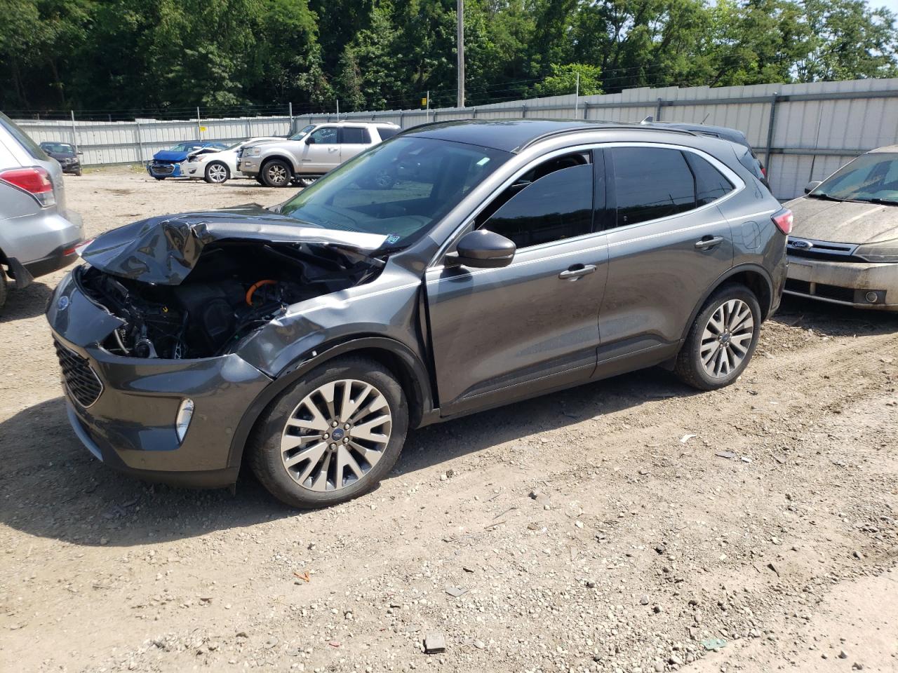 2020 FORD ESCAPE TITANIUM