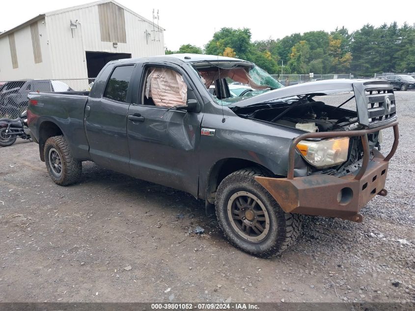 2011 TOYOTA TUNDRA DOUBLE CAB SR5