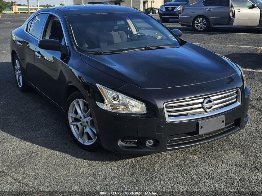 2014 NISSAN MAXIMA