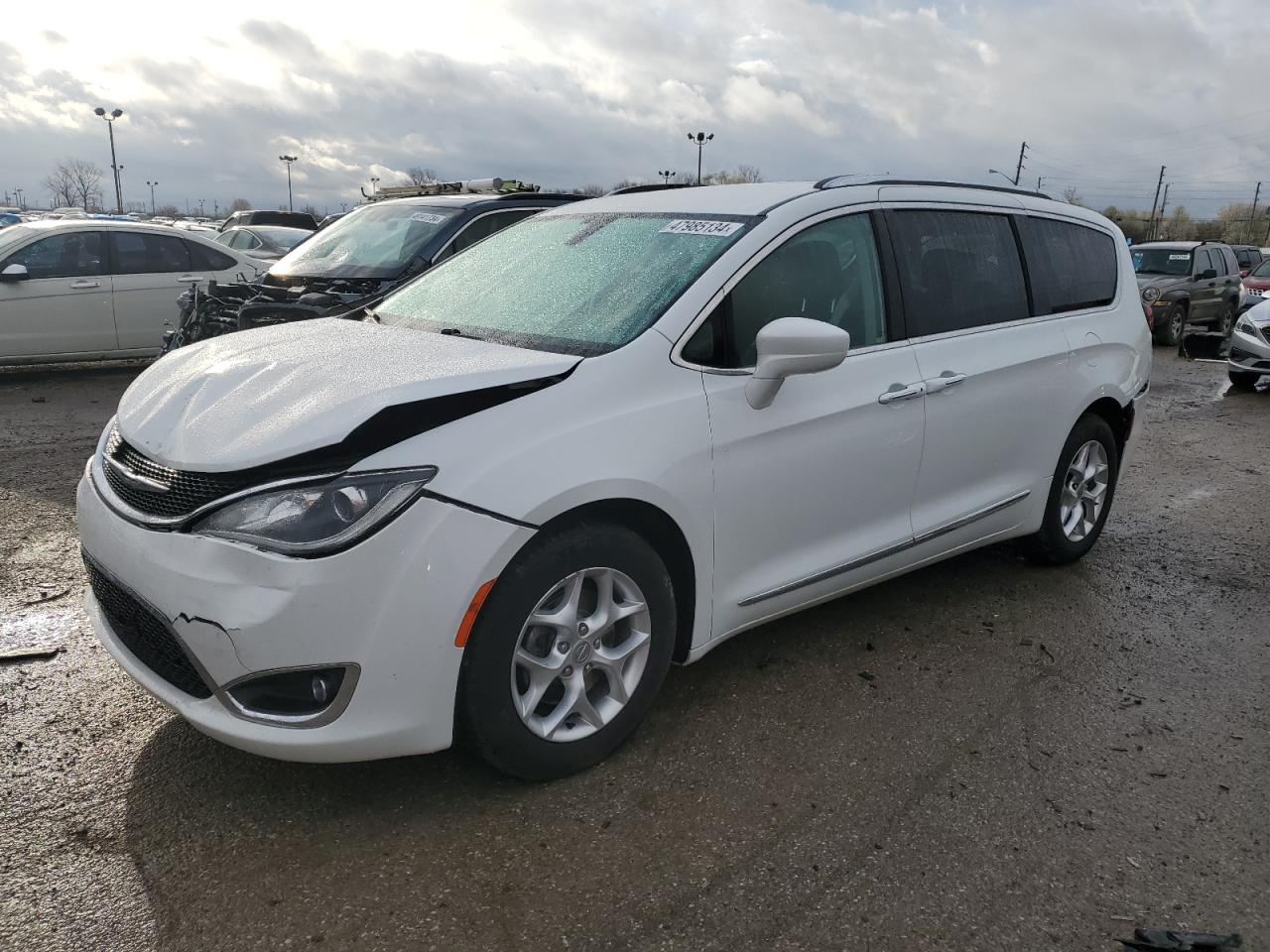 2017 CHRYSLER PACIFICA TOURING L PLUS