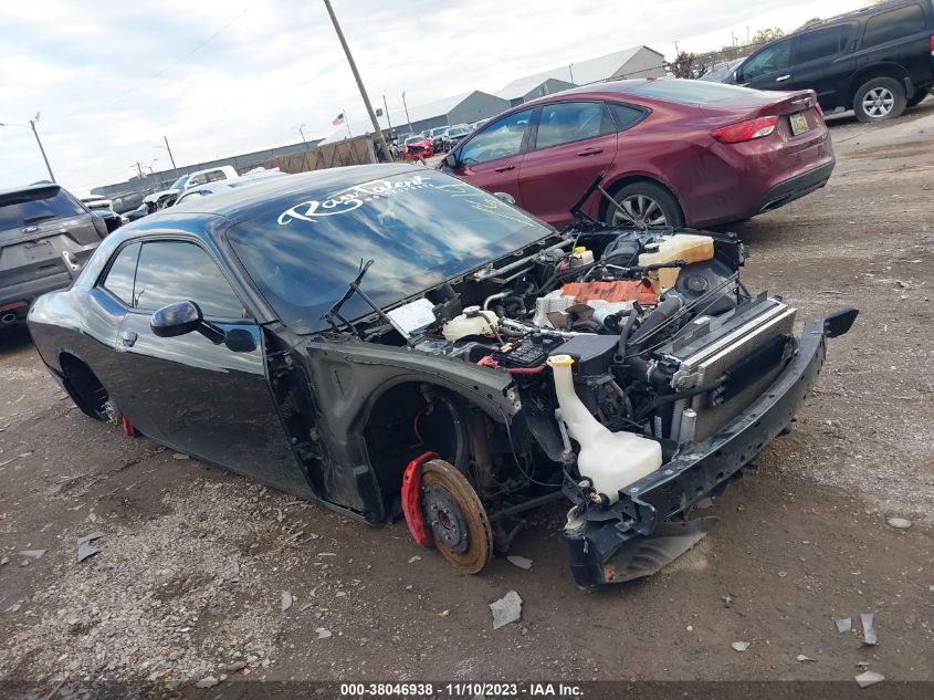 2016 DODGE CHALLENGER SRT HELLCAT