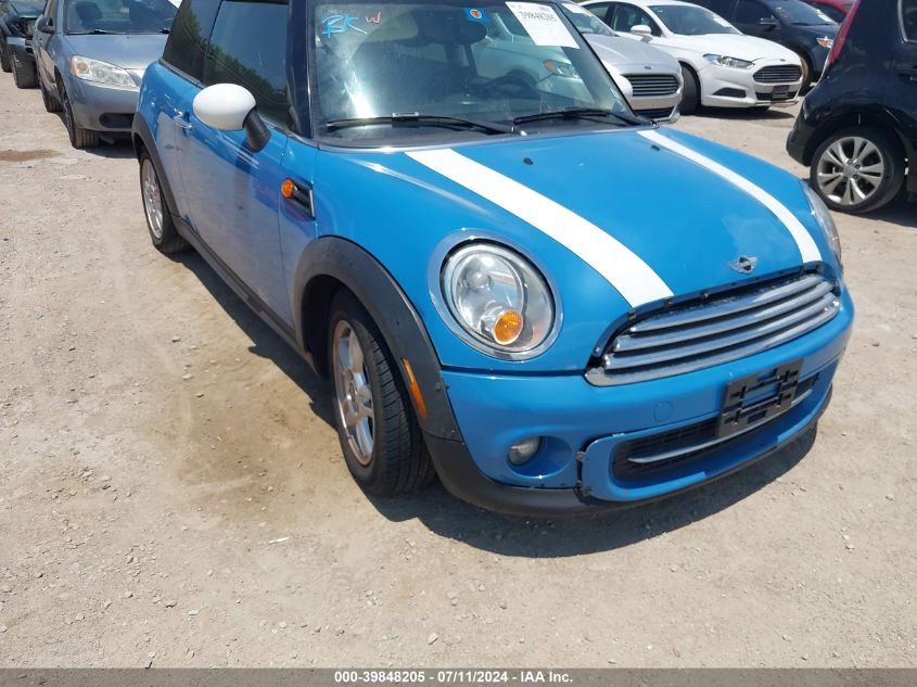 2013 MINI HARDTOP COOPER