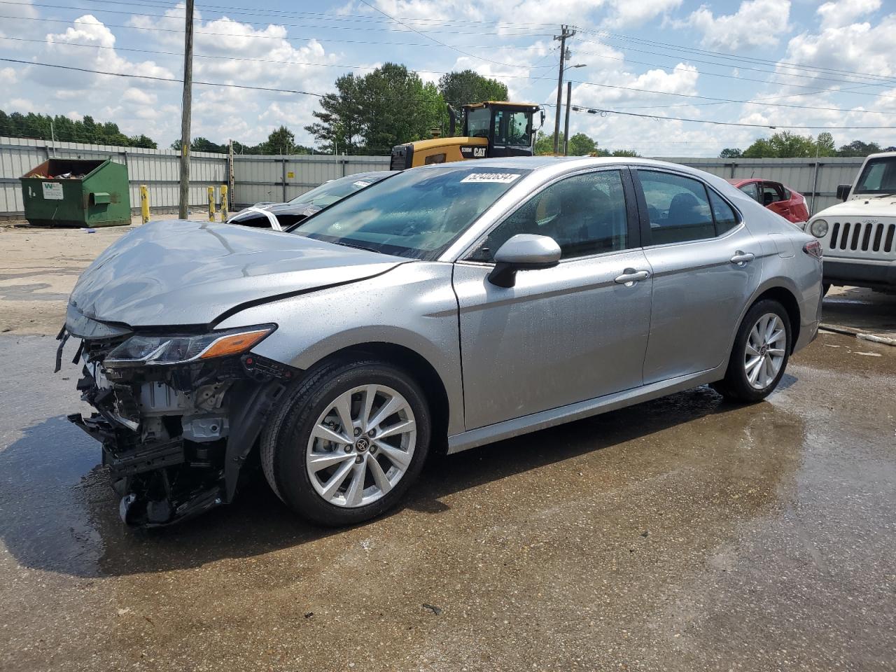 2024 TOYOTA CAMRY LE