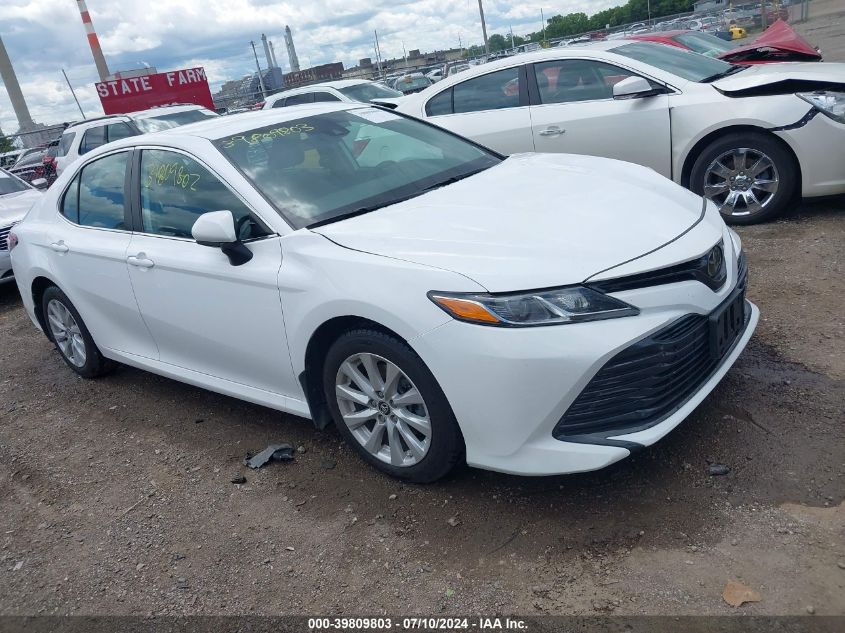 2019 TOYOTA CAMRY LE