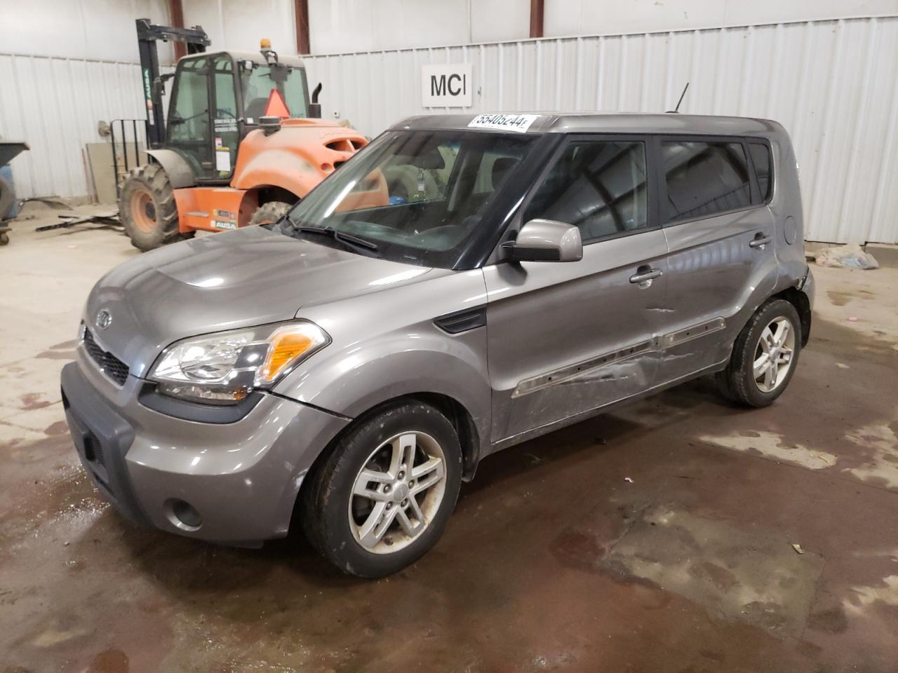 2011 KIA SOUL +