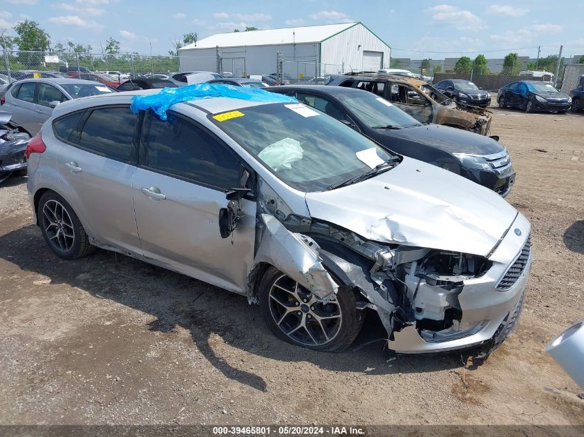 2015 FORD FOCUS SE