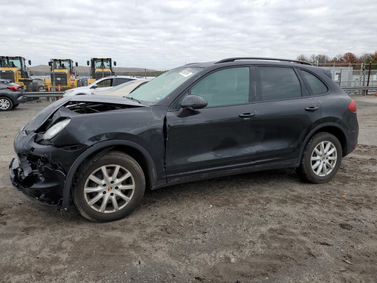 2014 PORSCHE CAYENNE