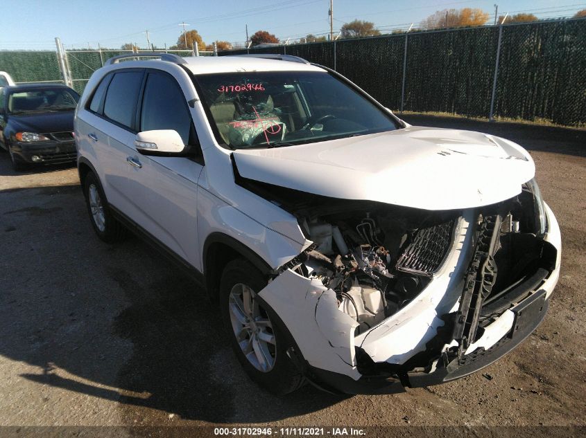 2015 KIA SORENTO LX