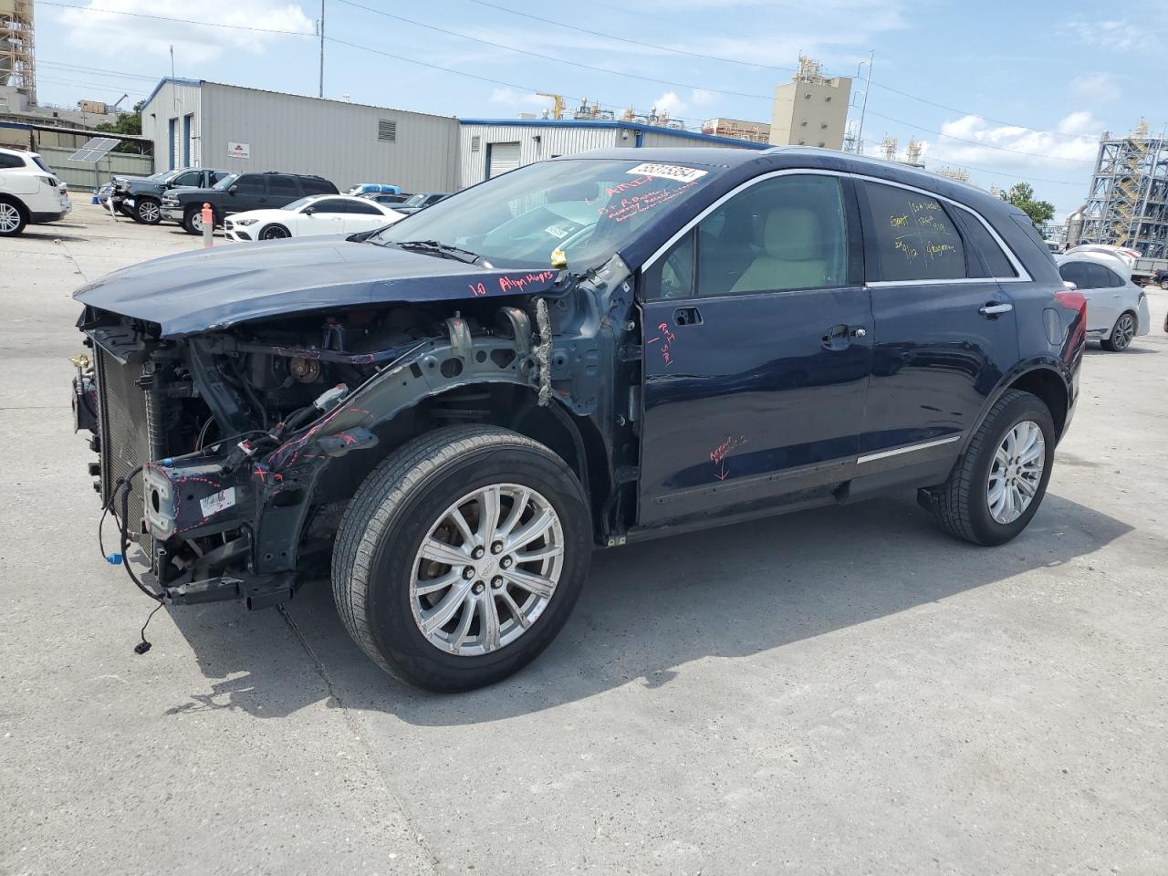 2017 CADILLAC XT5