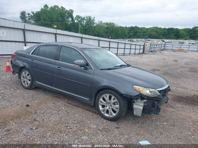 2011 TOYOTA AVALON