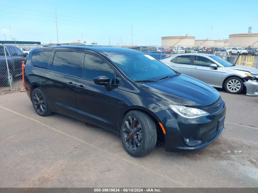 2019 CHRYSLER PACIFICA TOURING PLUS