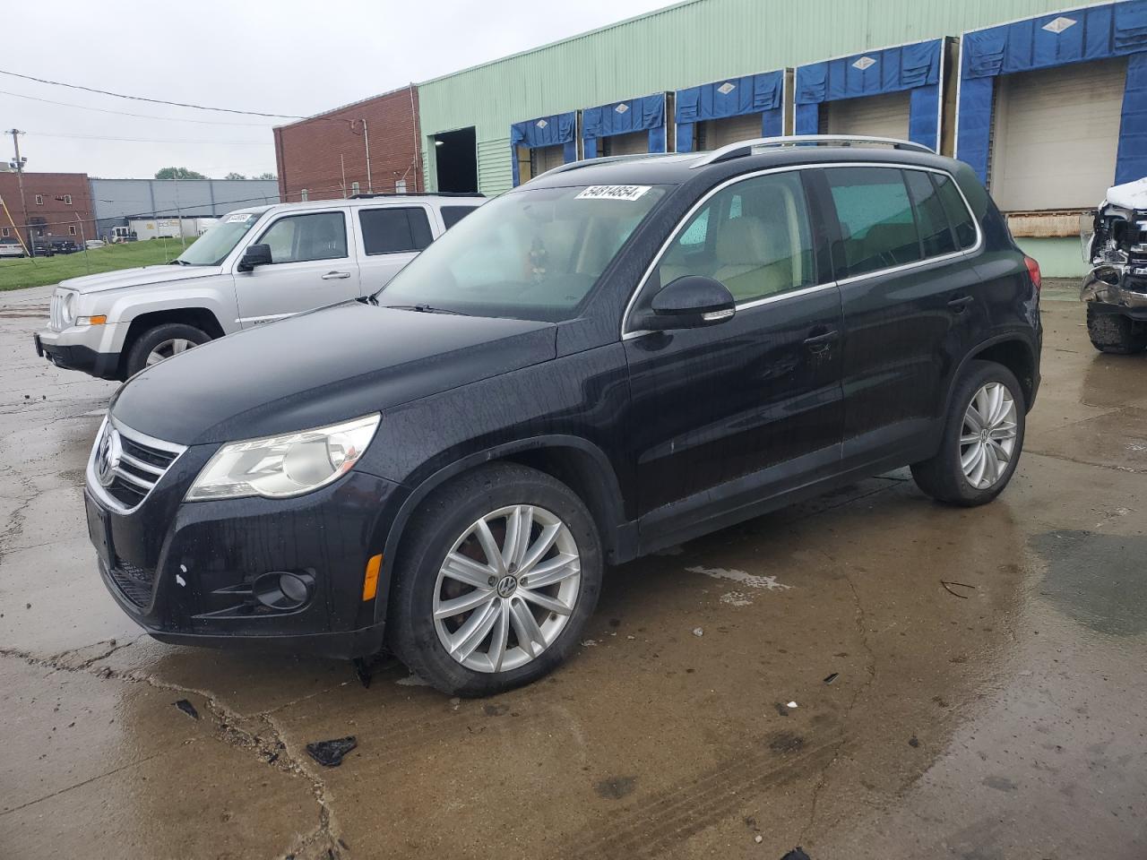 2010 VOLKSWAGEN TIGUAN SE