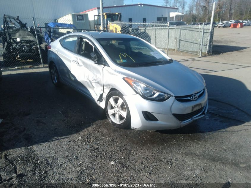 2013 HYUNDAI ELANTRA GLS