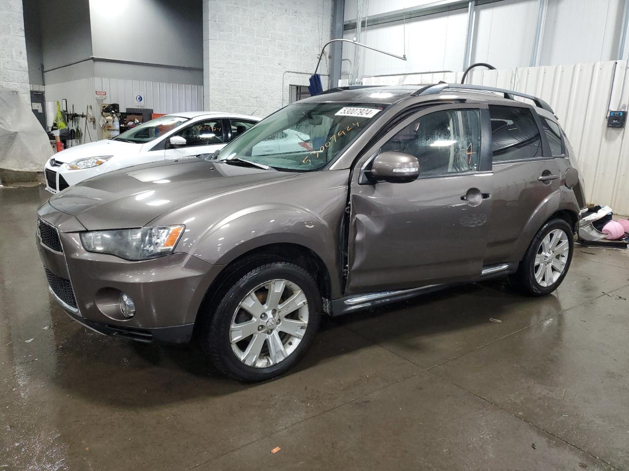 2012 MITSUBISHI OUTLANDER SE