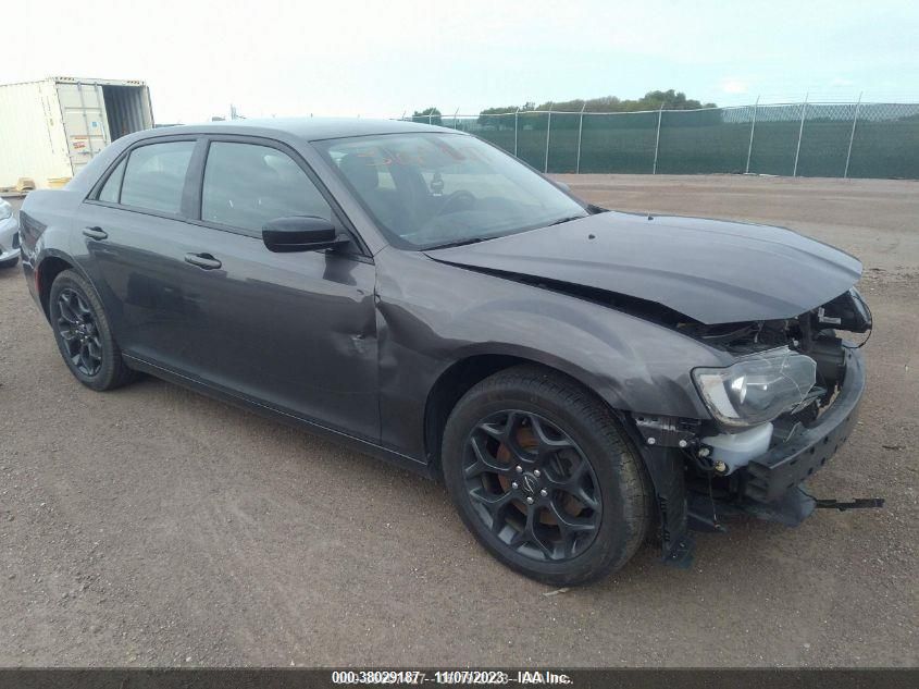 2019 CHRYSLER 300 TOURING AWD