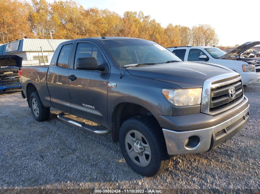 2013 TOYOTA TUNDRA GRADE 5.7L V8