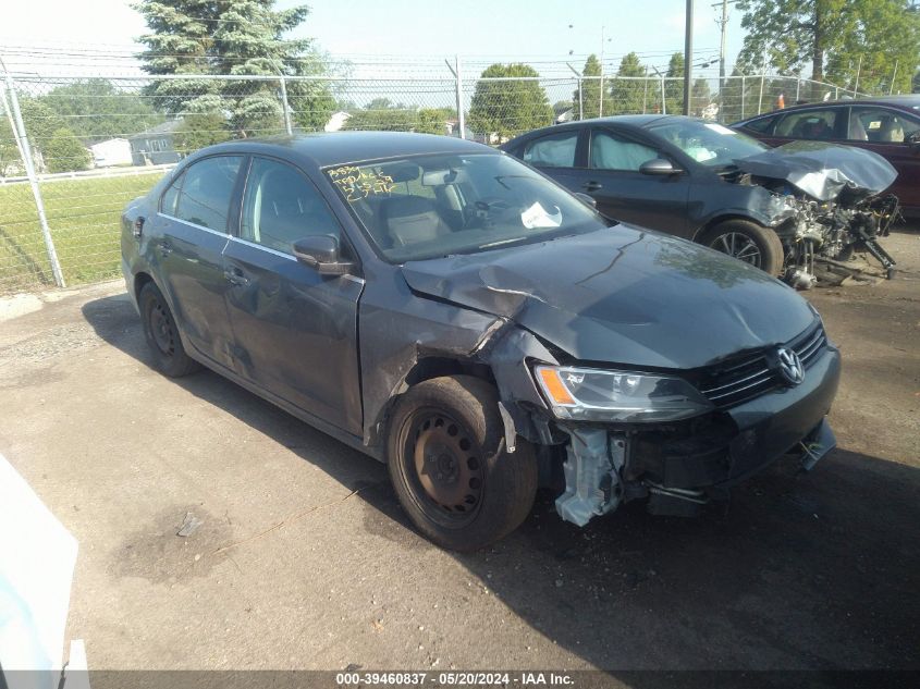 2013 VOLKSWAGEN JETTA SE