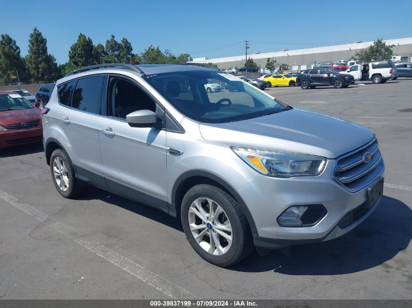 2018 FORD ESCAPE SE