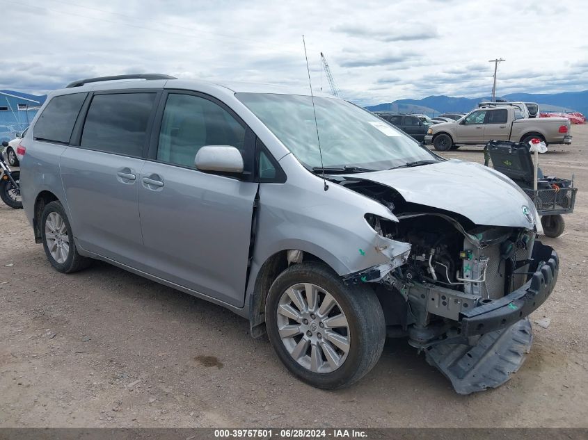 2012 TOYOTA SIENNA LE