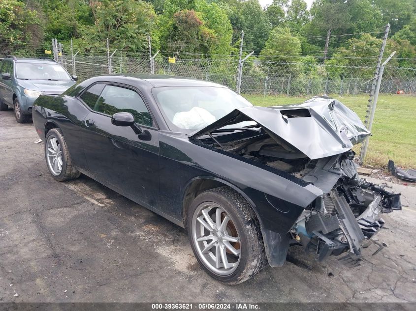 2018 DODGE CHALLENGER SXT