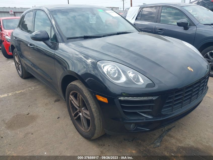 2016 PORSCHE MACAN S