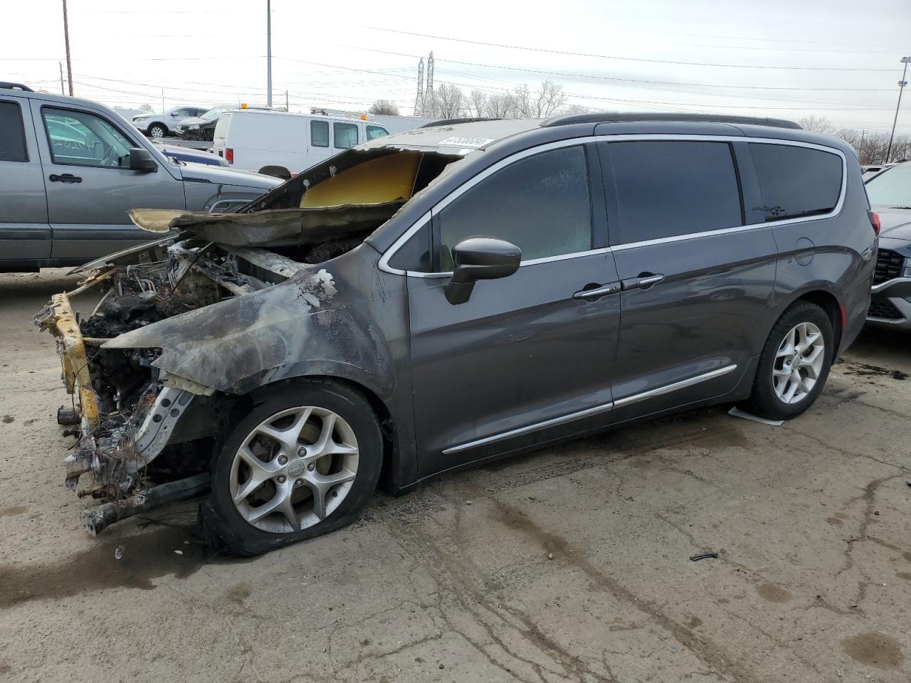 2017 CHRYSLER PACIFICA TOURING L