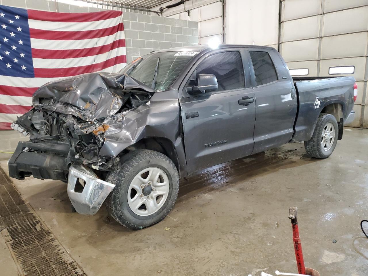 2016 TOYOTA TUNDRA DOUBLE CAB SR/SR5