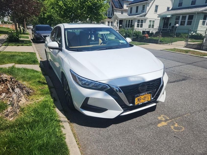 2022 NISSAN SENTRA SV