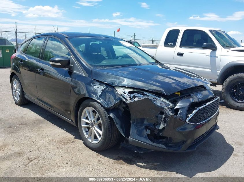 2015 FORD FOCUS SE