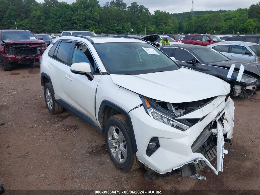 2019 TOYOTA RAV4 XLE