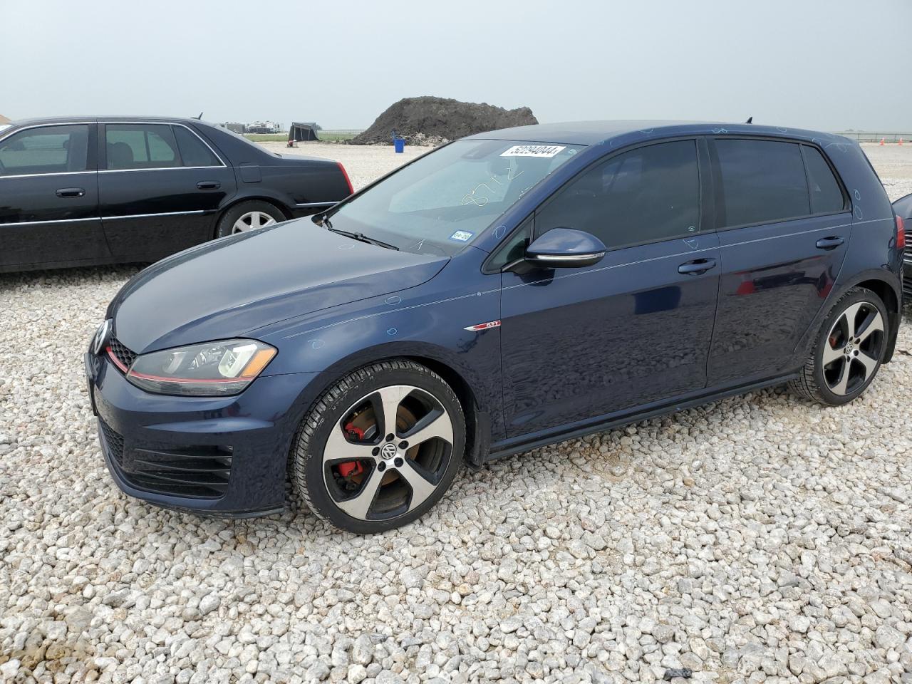 2016 VOLKSWAGEN GTI S/SE