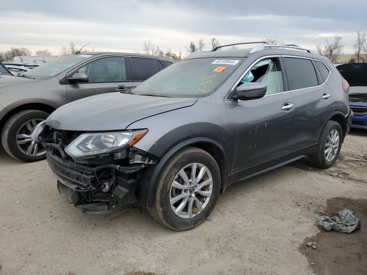 2019 NISSAN ROGUE S