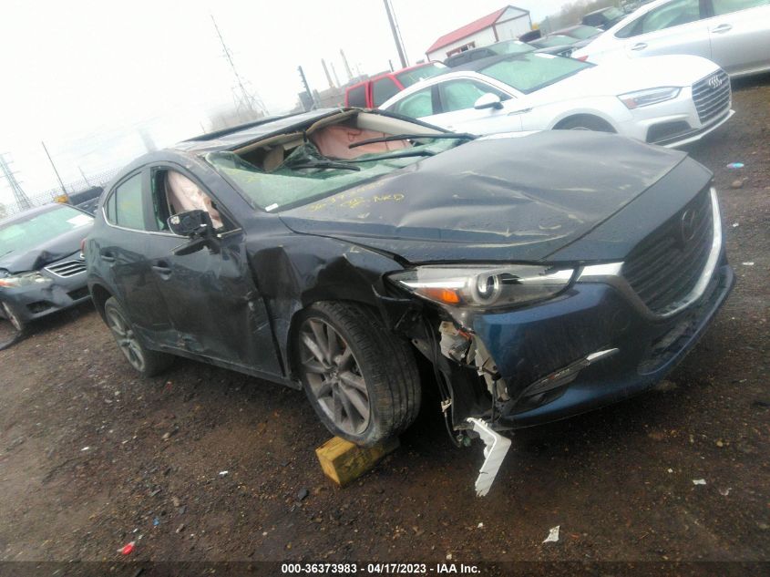 2018 MAZDA MAZDA3 GRAND TOURING